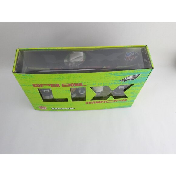 2 New Little People NFL Eagles Super Bowl Champions Kelly Green Sets Sealed - Picture 14 of 15